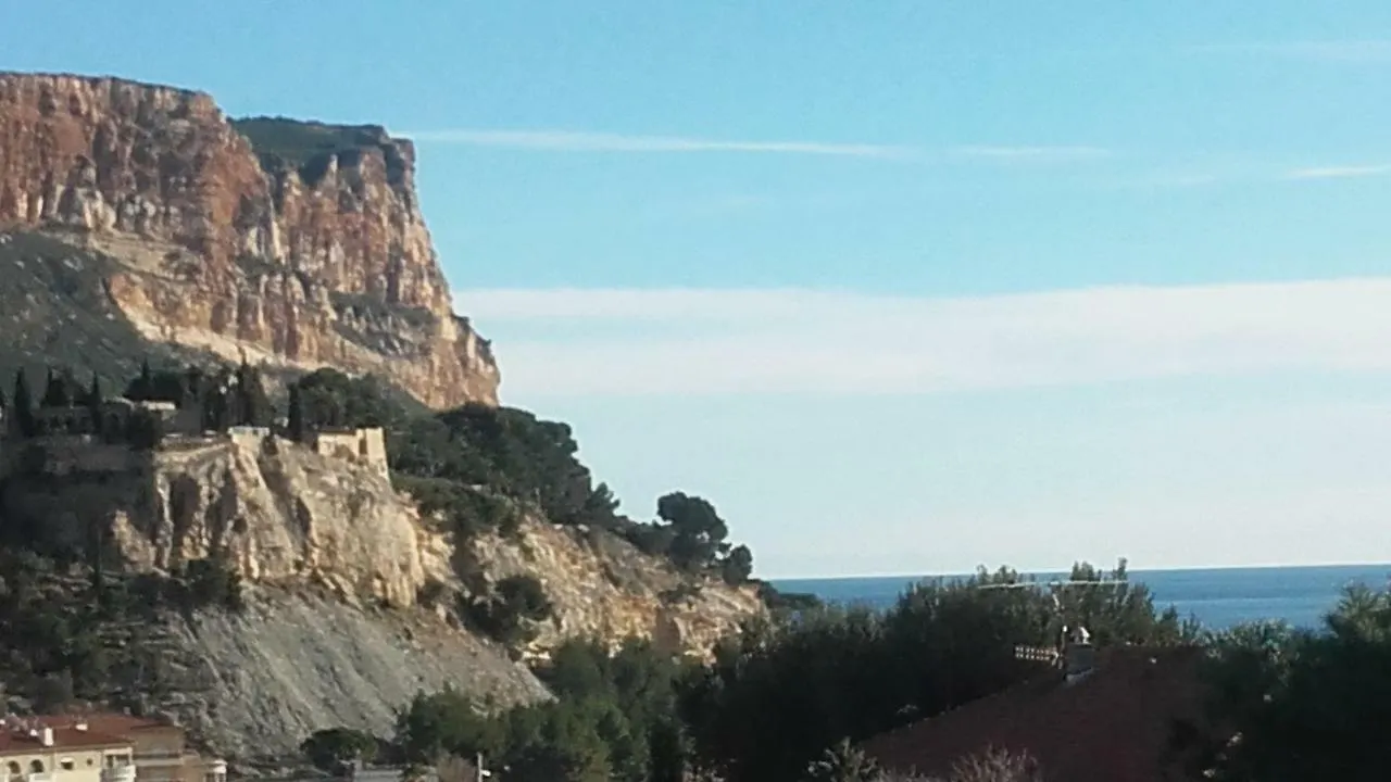 Cassis Centre- Entre Falaise Et Port